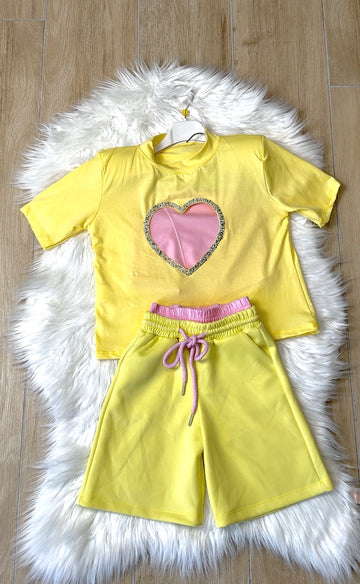 Short bambina love
